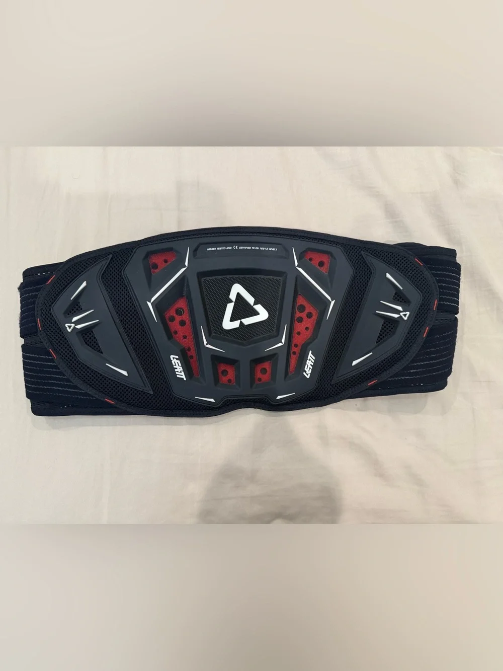 Leatt Kidney Air Belt Black and Red